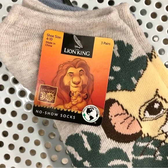 🔥$8🔥NEW DISNEY Lion King No Show Socks Simba 3 Pack Shoe Size 4-10 Green Women's - Picture 4 of 13